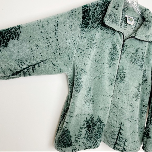 ❤️SOLD❤️Adventure Pass Oversized Tree Fleece - Picture 5 of 10